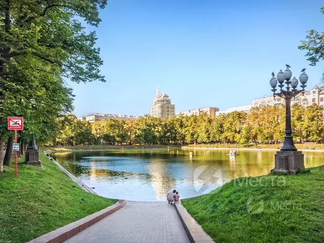 Патриаршие пруды-труды